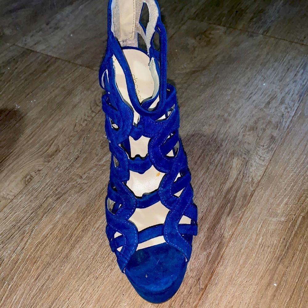 Shoe Dazzle Brand! Blue Sandal High Heel Size 6.
